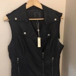 Max Studio Black Size Medium Motovest
